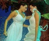 מה חיפשו הכלות מתחת למים?