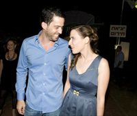 כמו יונית: משתלם לעשות חתונה בבית?