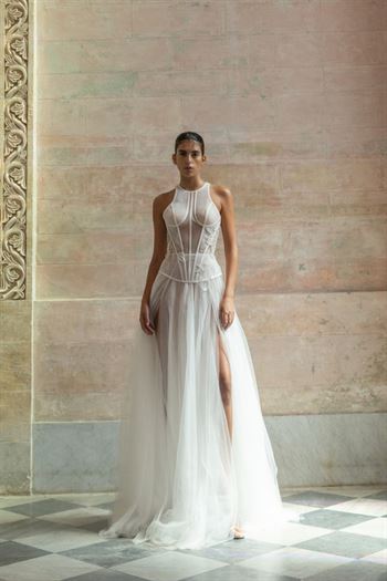 ליז מרטינז La Mariée