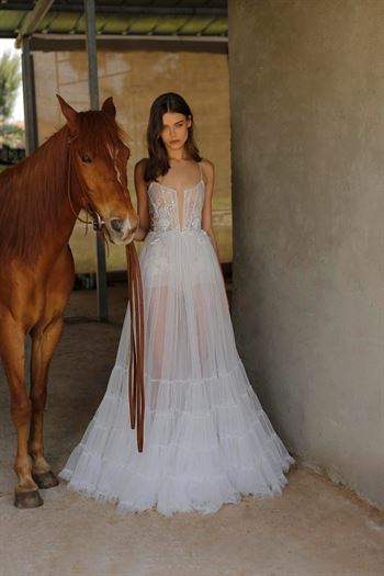 ברטה- EQUESTRIAN
